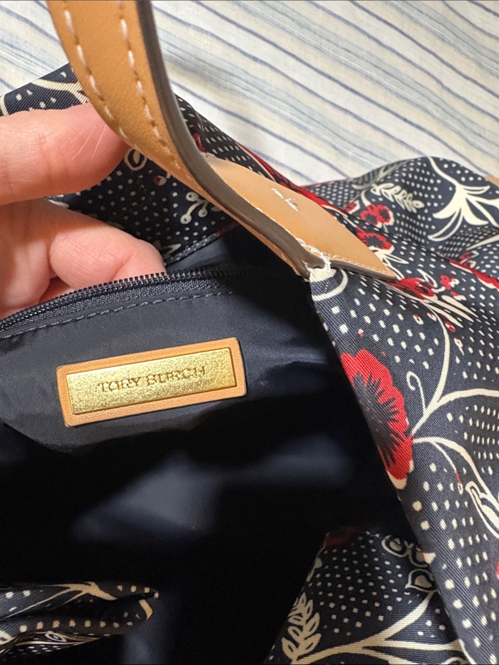 Tory Burch Ella Tote Bag and Red Floral nylon Print leather handles and trim - Picture 8 of 16